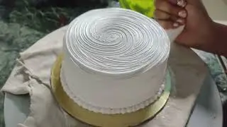 holi special cake kahu ya heart break up cake aap log hi bataye