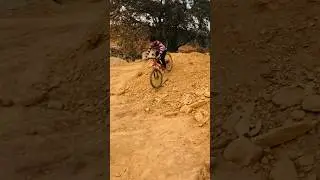 cycle jump #viralvideo #shortsvideo #jump cycle#cycleing