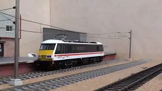 InterCity Bachmann Class 90 with Legomanbiffo Sounds
