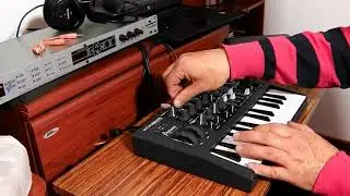 Arturia MicroBrute Avid MBox3 Digitech DSP128Plus E-MU Xboard 49 Superteclados.com VICHERVAL