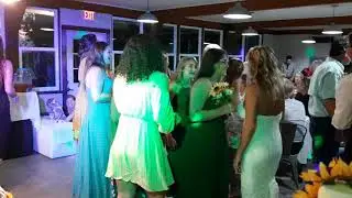 Brooksville Bouquet Toss/ Garter Placement