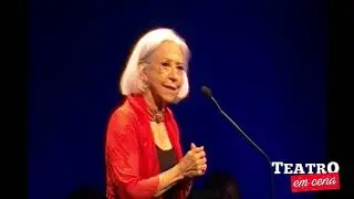 Homenageada, Fernanda Montenegro discursa no Prêmio Cesgranrio