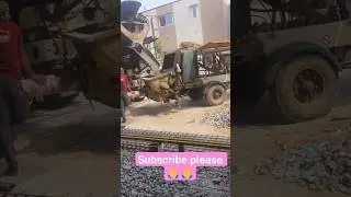 concrete pump 👍👍#shortvideos #viral #construction #construction #tm driver rmc
