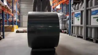 Devices for thermoforming and packaging machines  Reel Handling Trolley  // Chariot Porte Bobine