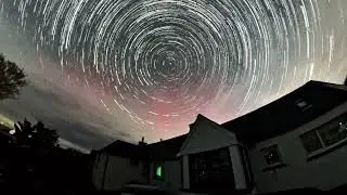 Burnside Cottage starlapse with aurora