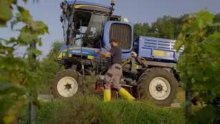 AGXTEND XPN concept on #NewHolland #BRAUD 9000N straddle tractors