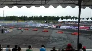 Formula Drift Singapore 2012: Rio SB Vs Loyai Top 4 run 2