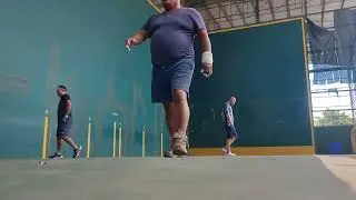 Frontón a mano #pelotas #fronton #tennis #deporte #sports #wilson #dunlop #new 