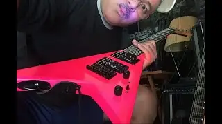 Test Jackson RR Minion Js1x guitar Neon Pink