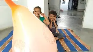 BIG BALLOON burst while blowing up | Kid got scared | popping balloons | FunEx Family #balloon