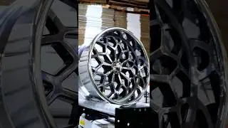 Pro Snowflake from our #retroseries in a black and polished finish www.prowheel.com #prowheels #pro