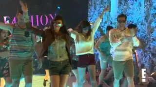 Emily DiDonato & Hannah Davis at Liverpool M&eacute;xico: Fashion Fest, S/S 2016 (BTS)