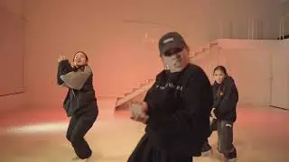 Level Up - Pit Babe Cover Dance by NewGen