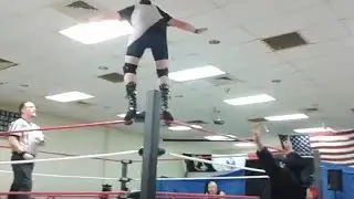 El Amoladora w/ Smooth Johnny Bling vs. Matthew Blaze w/ Criss Syndel