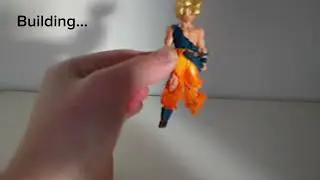 Dragon Ball Z Gashapon figure: SSJ Goku build!