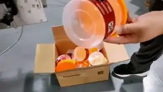 Linear type two heads labeling bucket jars machine positioning labeler