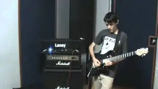 Rodrigo Pagavino improvising with track in C# minor