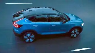 Volvo C40 RECHARGE 2022 - DRIVING at night, new impressive Pixel LED lights