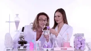 World's first makeup sponge that won't absorb your foundation