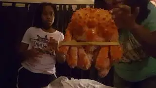 UNBOXING 6LB WHOLE ALASKAN KING (KANG) CRAB!!😉| MEGA PRAWNS | GREAT ALASKA | FISH X