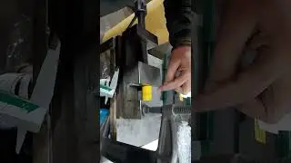Die Spring, Compression Test 1, Yellow, Extra light load