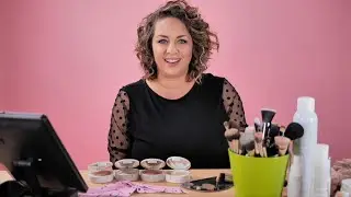 RobyBerta per il progetto FRECCIAROSA: come realizzare un trucco semplice e veloce | Couvrance