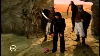Charmed - I Dream Of Phoebe - Genie in a Bottle 07