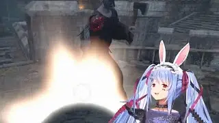 Pekora runs out of structures to fire cannon at, fires at humans instead (RE4/Ada)  [Hololive/clip]