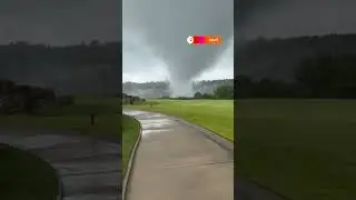 Golfers capture tornado touchdown at Missouri course | REUTERS