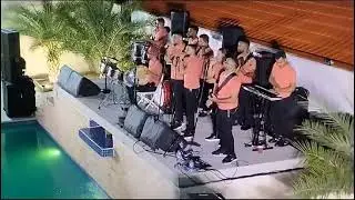 New York Grill Moca, fiesta con Geovanny Polanco