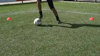 Voetbal Trucjes Leren - 'Side-Step in de beweging' door Arnoud Jonker