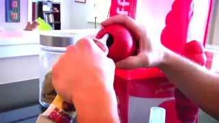 Игрушка Kong Classic средняя для собак