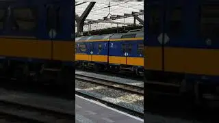 NS TRAXX class 186 186021 + 118 departing from Rotterdam Central Station on 26/6/19 #Shorts