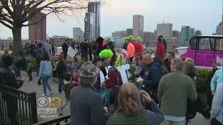 Baltimore Communities Shine Bright With Neighborhood Lights Events