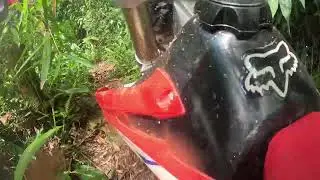 Trilha bem técnica mais muito top.