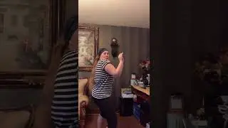 Energetic Dance Moves: Grooving to the Rhythm#dance #grooving #dancemoves #energeticdance