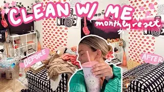 CLEAN + ORGANIZE MY COLLEGE APARTMENT WITH ME FALL 2022!