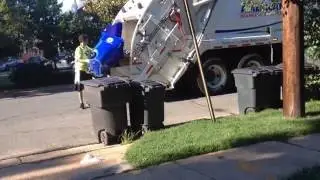 American Disposal #512 -  CNG Mack/McNeilus Rear Loader on Recycling