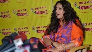 Vidya Balan Promotes 'Shaadi Ke Side/Effects' At Radio Mirchi