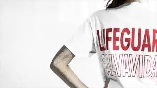 Lifeguard T-Shirt - English/Spanish