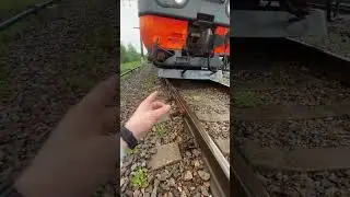 Поезд буксует 🚇 🙈 #железнаядорога #поезд #машинист #поезда #электровоз #дорога #эп2к #сапсан
