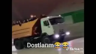 dostlarım menii sevirr qaqalarr