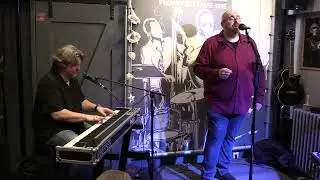 BIG D & CAPTAIN KEYS  - I Try @ BED 'n BLUES, HALEN - 18/12/25
