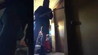Funky guitar solo made up on da spot. Sorry bout the squeaking pedal lol