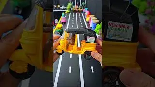 We have Got an Auto Rickshaw 🛺 with 1 Driver #autorickshaw #diecastcollection #cartoys