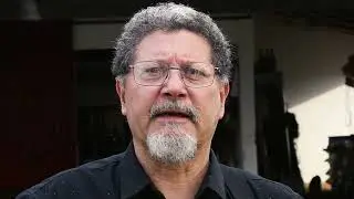 Hugo Cabeza - Yo soy un pe&oacute;n nada m&aacute;s