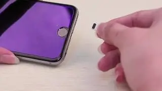 Magnetic absorption charging cable