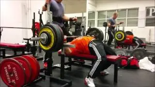 Kim Gundersen: 193,5kg utstyrsfri benkpress med stopp