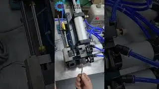 Pneumatic Horizontal Stripping Machine Cable Sheath Wire Multi Core Wire Stripping and Twisting