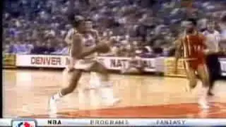 David Thompson Amazing High flying Dunk!